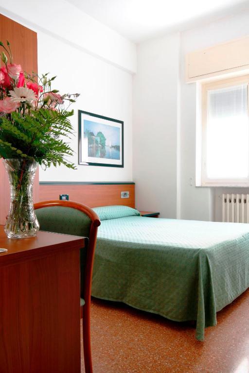 Albergo Adriana Celle Ligure Habitación foto