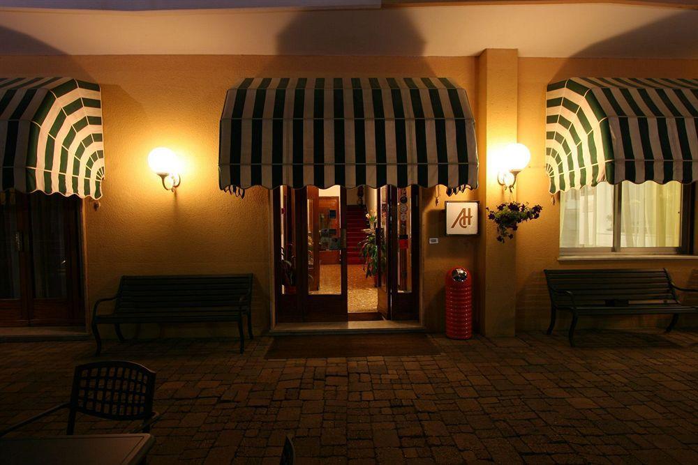 Albergo Adriana Celle Ligure Exterior foto